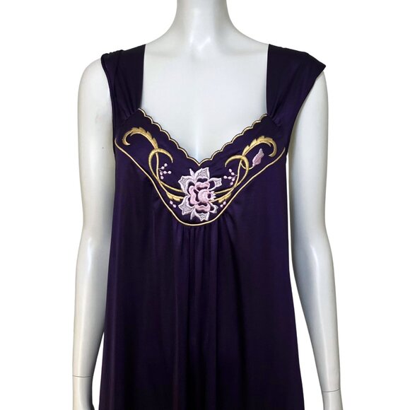 Vintage 70s Vanity Fair Purple Embroidered Slip Long Nightgown M/L Romantic Glam - Picture 10 of 14